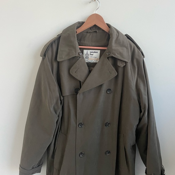 Iconic London Fog Trench Coat - Picture 2 of 4
